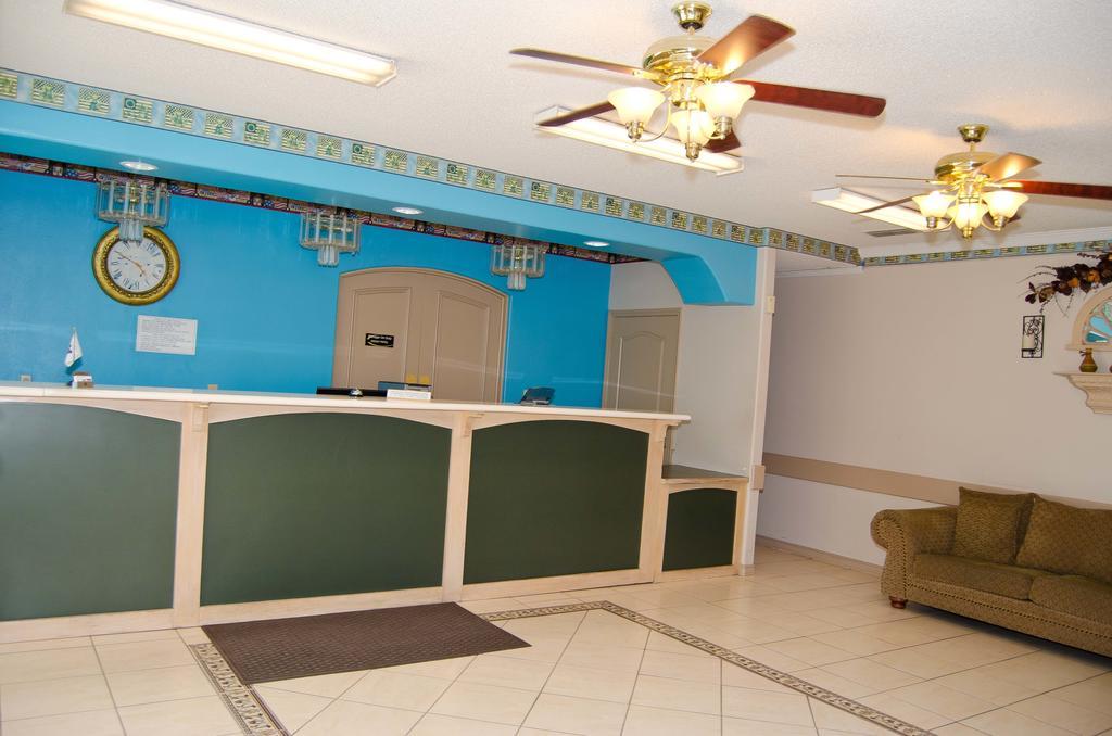 Texas Inn And Suites City Center At University Dr. Edinburg Eksteriør bilde