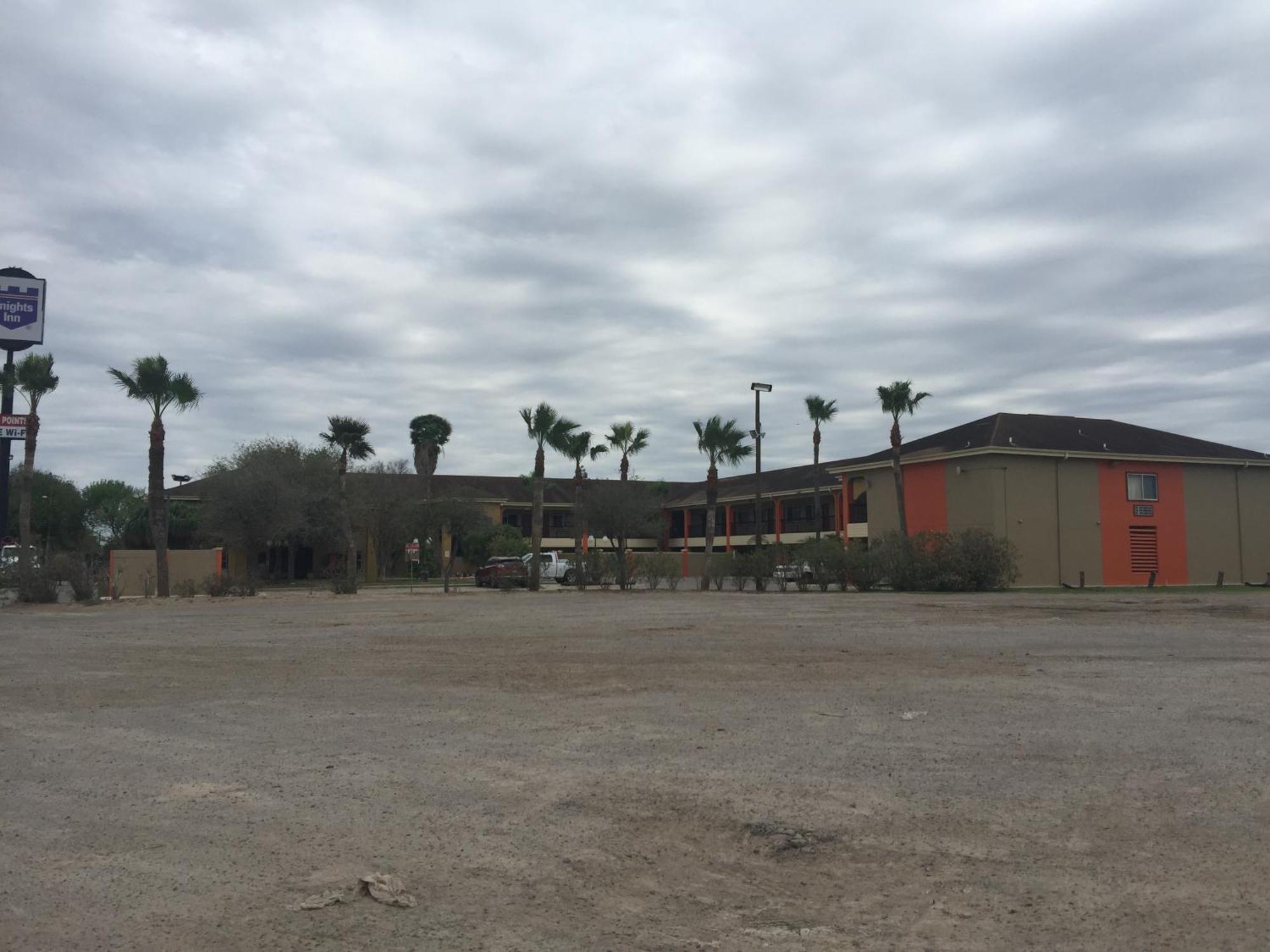 Texas Inn And Suites City Center At University Dr. Edinburg Eksteriør bilde