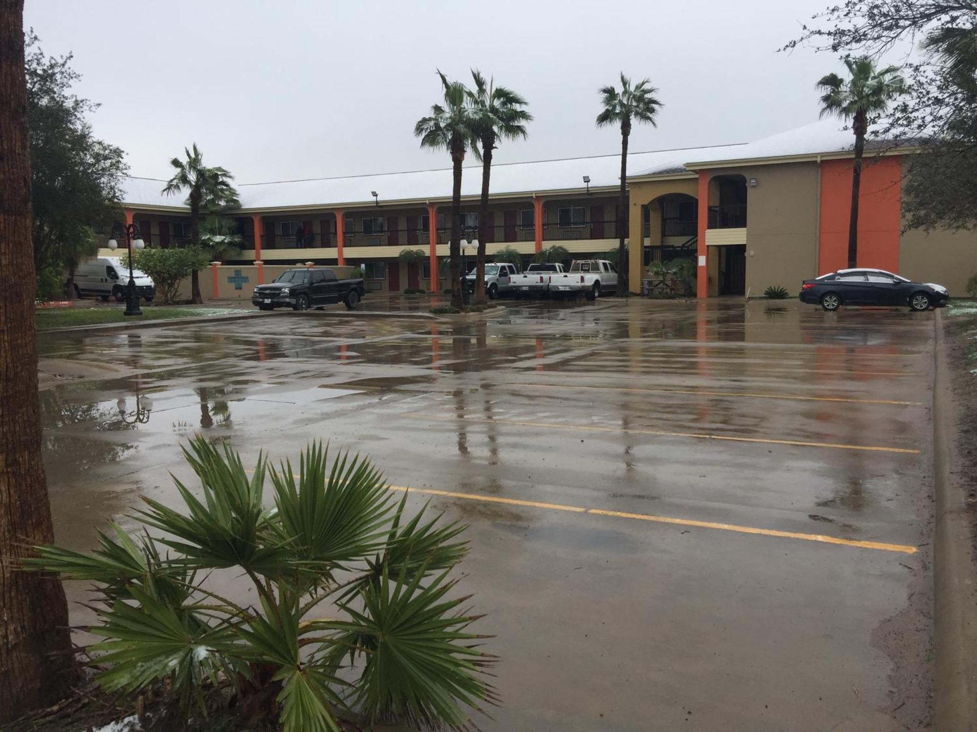 Texas Inn And Suites City Center At University Dr. Edinburg Eksteriør bilde