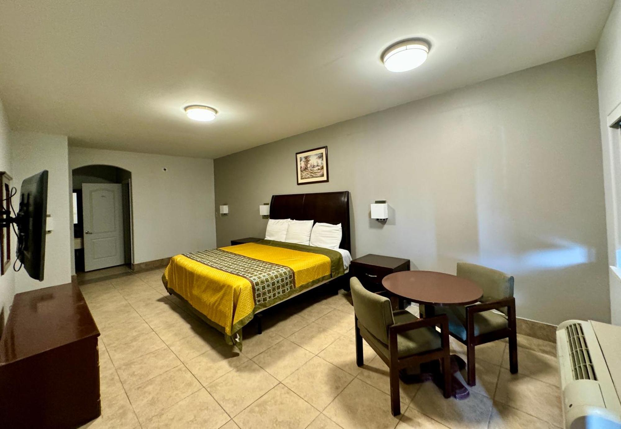Texas Inn And Suites City Center At University Dr. Edinburg Eksteriør bilde