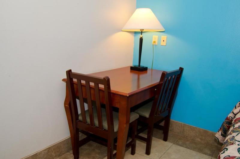 Texas Inn And Suites City Center At University Dr. Edinburg Eksteriør bilde