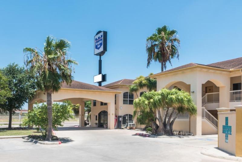Texas Inn And Suites City Center At University Dr. Edinburg Eksteriør bilde