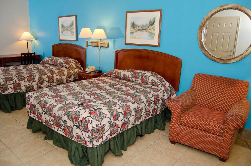 Texas Inn And Suites City Center At University Dr. Edinburg Eksteriør bilde