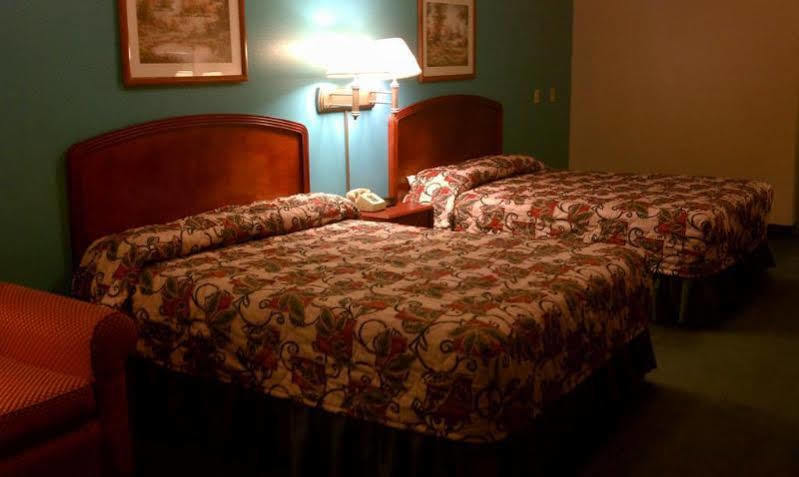 Texas Inn And Suites City Center At University Dr. Edinburg Eksteriør bilde